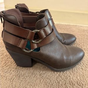 Blowfish brown ankle boot